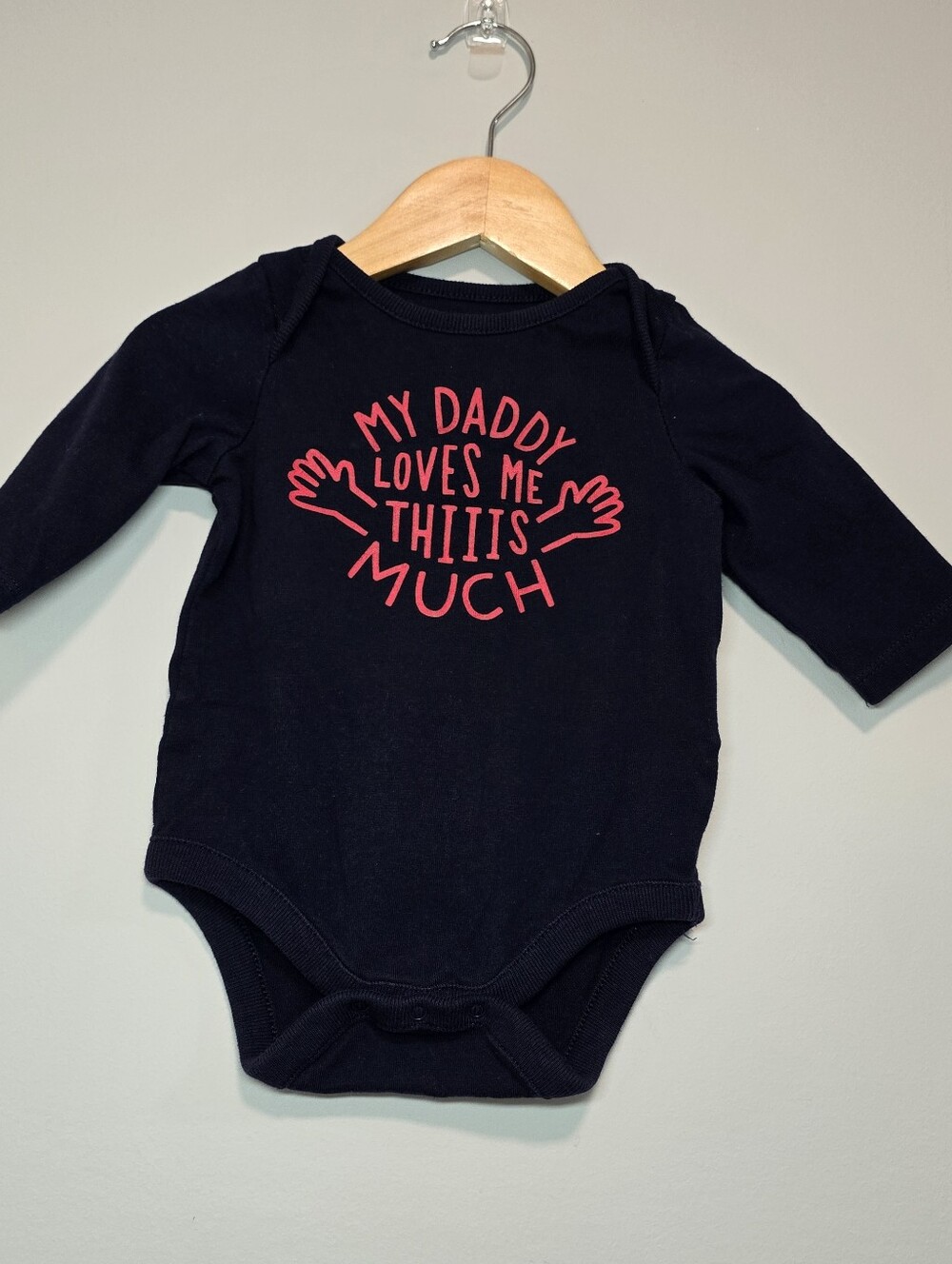 GAP Navy Long-Sleeve One-Piece Bodysuit with "Daddy Loves Me This Much" 0-3M